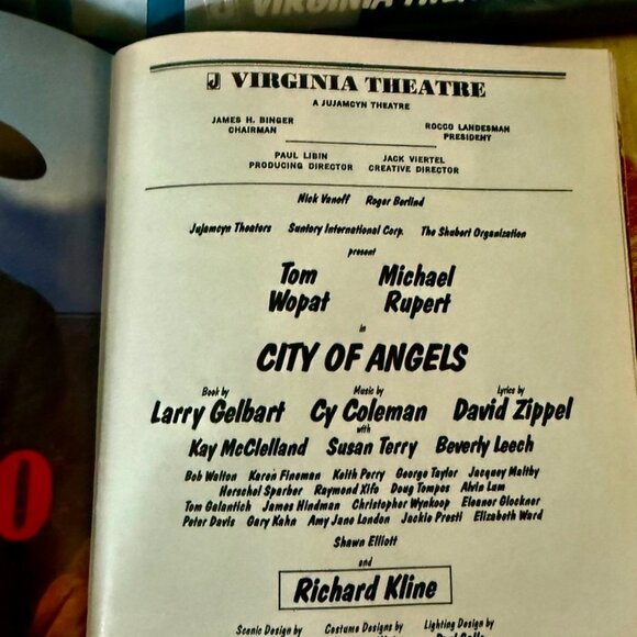 CITY OF ANGELS,1991 FRAMED, CAST MEMBER SIGNED-BROADWAY WINDOW POSTER & PLAYBILL - Picture 3 of 5